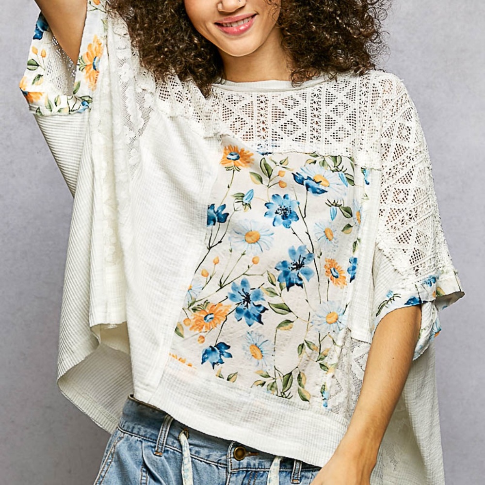 POL Patchwork Blouse - Picture 2 of 6